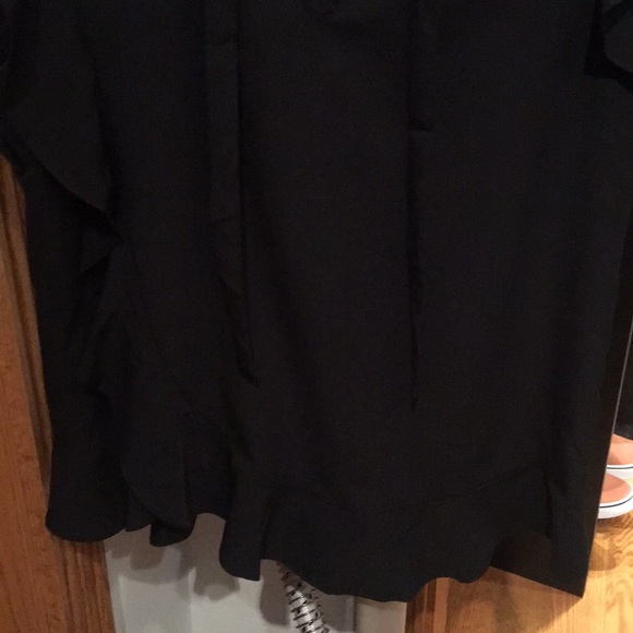 Banana Republic Sleeveless Top - Picture 7 of 8